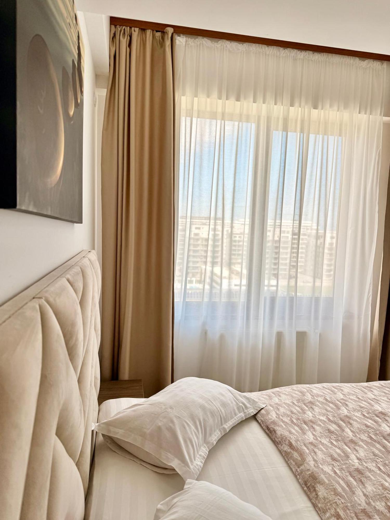 Aqua Vista Nuba - Vedere Top La Mare Si Lac - Apartament 2 Camere Summerland - Mamaia Ngoại thất bức ảnh